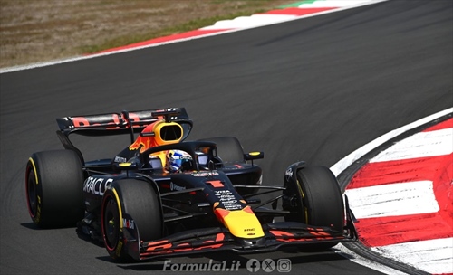 GP Cina, Verstappen: «Ho cercato di sopravvivere, ultimi giri complicati» - GP Cina, Verstappen: «Ho cercato di sopravvivere, ultimi giri complicati»