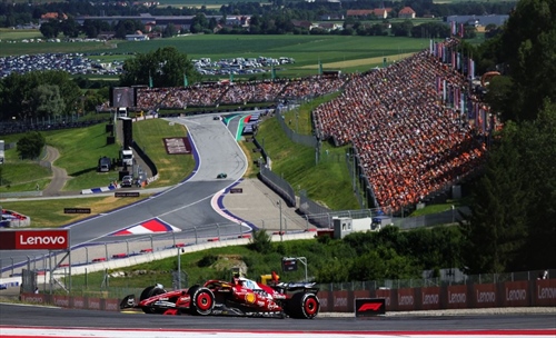 GP d'Austria - Analisi strategie: una sosta e la Ferrari avrebbe sfidato la McLaren? Non è così semplice - GP d'Austria - Analisi strategie: una sosta e la Ferrari avrebbe sfidato la McLaren? Non è così semplice