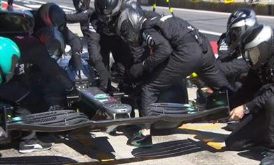 Gp d'Austria: strana gara per la Mercedes che si accontenta del podio con Bottas