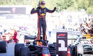 Gp d'Austria: Verstappen vince ed interrompe la serie di vittorie Mercedes - Gp d'Austria: Verstappen vince ed interrompe la serie di vittorie Mercedes