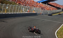 GP d’Olanda 2022: importante test DRS sull’ultimo curvone del circuito di Zandvoort - GP d’Olanda 2022: importante test DRS sull’ultimo curvone del circuito di Zandvoort