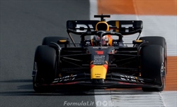 GP d'Olanda - PL1 - Verstappen davanti a tutti a casa sua. La Rossa è ancora in vacanza
