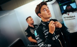 GP d'Olanda - Russell: «In questo tipo di circuiti andiamo molto bene. Max è troppo forte»