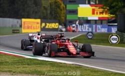 Gp Emilia Romagna - Ferrari, inizio col botto ma la macchina è buona  - Gp Emilia Romagna - Ferrari, inizio col botto ma la macchina è buona 