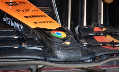GP Giappone - Immagini dal circuito - Le monoposto «a nudo», setup e dettagli - GP Giappone - Prime immagini dal circuito - Confronto ali posteriori, Ferrari aggressiva