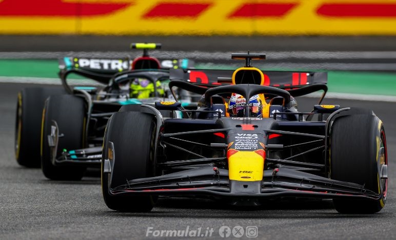 GP Gran Bretagna - Analisi passo gara PL2: Verstappen inganna tutti, Mercedes possibile sorpresa del weekend GP Gran Bretagna - Analisi passo gara PL2: Verstappen inganna tutti, Mercedes possibile sorpresa del weekend