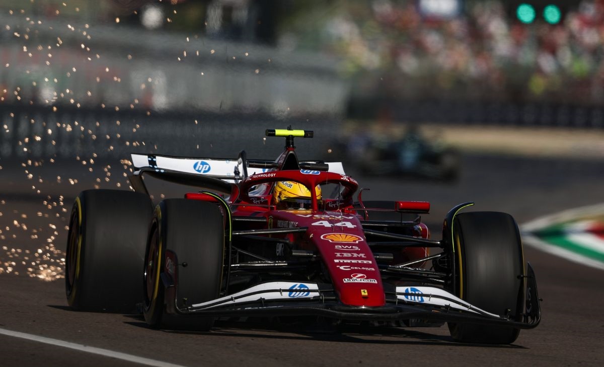GP Imola - Analisi passo gara PL2: Le Ferrari e Antonelli scuotono l’Italia, la McLaren è vicina GP Imola - Analisi passo gara PL2: Le Ferrari e Antonelli scuotono l’Italia, la McLaren è vicina