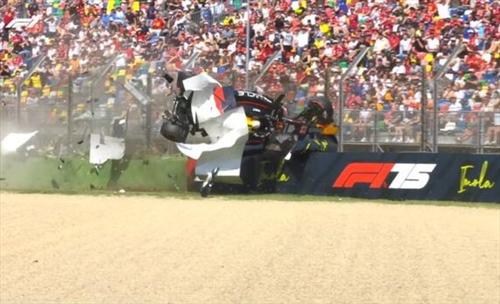 GP Imola - Bandiera rossa durante le qualifiche, Tsunoda a muro: ecco cos'è successo