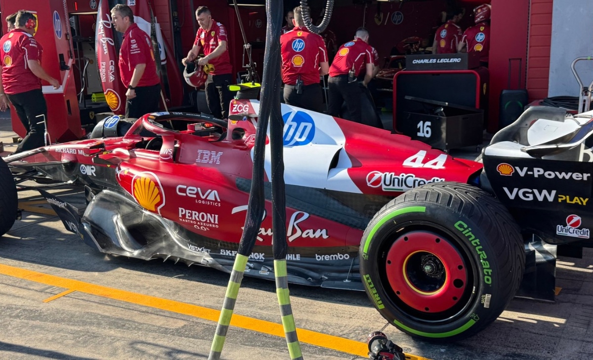GP Imola - Immagini dal circuito: confronto ali posteriori e anteriori