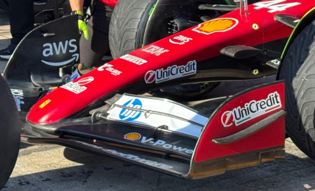 GP Imola - Immagini dal circuito: confronto ali posteriori e anteriori
