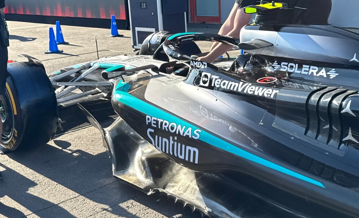 GP Imola - Immagini dal circuito: confronto ali posteriori e anteriori