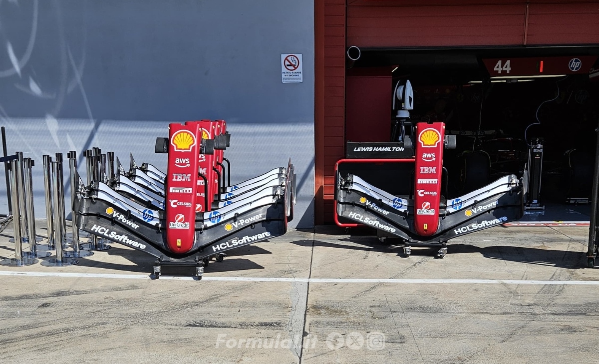 GP Imola - Immagini dal circuito: si assemblano le vetture
