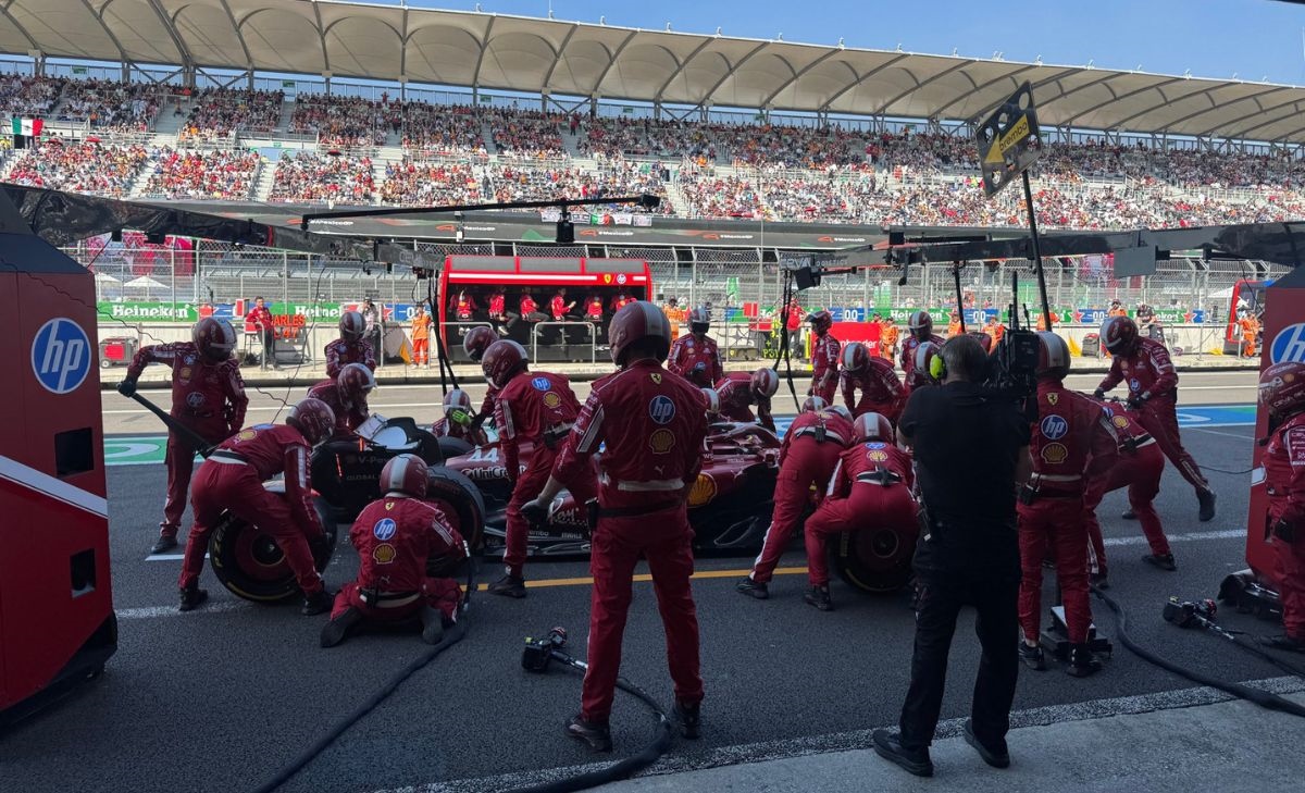 GP Messico - Analisi strategie: le 2 soste un regalo a Verstappen, Sainz salva Leclerc GP Messico - Analisi strategie: le 2 soste un regalo a Verstappen, Sainz salva Leclerc