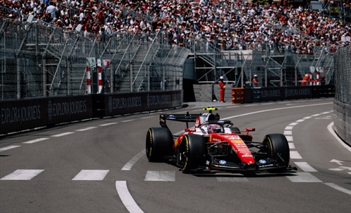 GP Monaco-FP2: buon ritmo Ferrari, problemi per Norris e fuoco sulla Cadillac di Perez