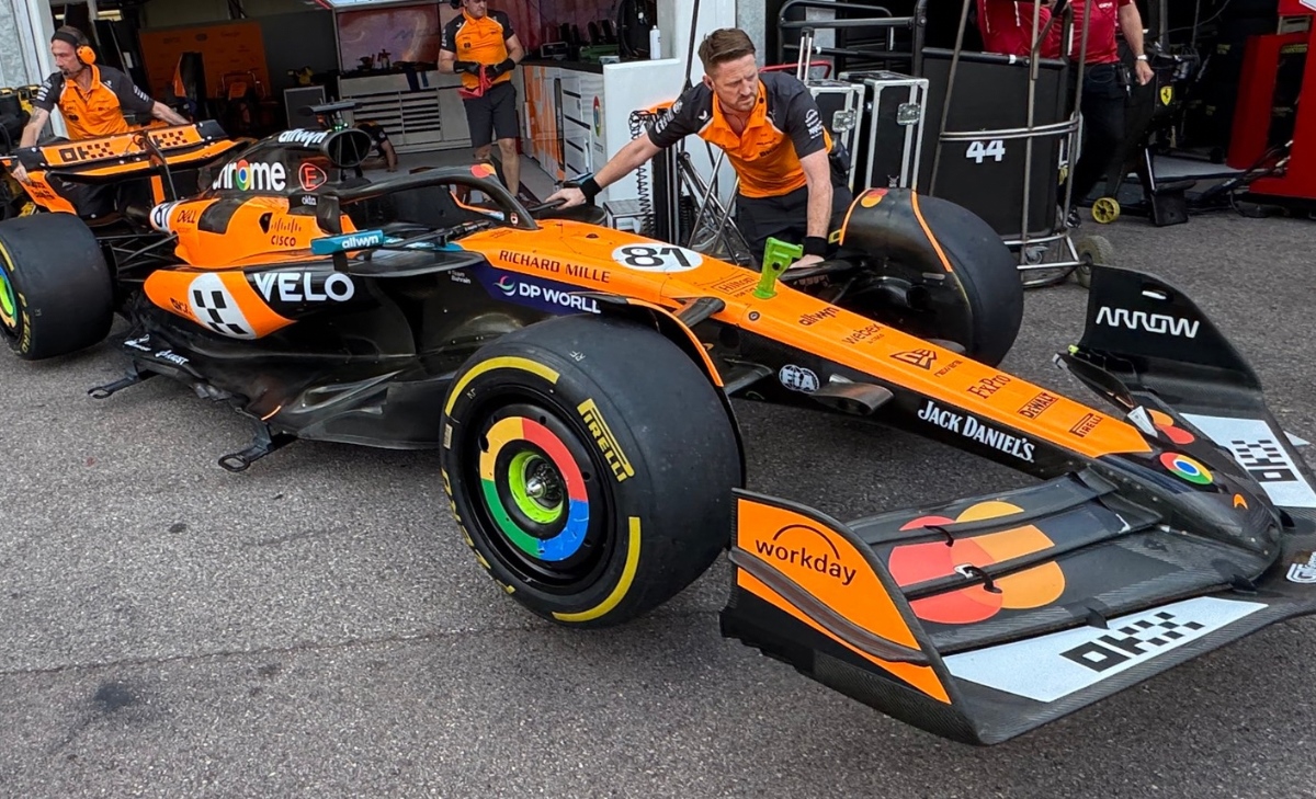 GP Monaco - Prime immagini dalla pit lane: le monoposto e la sfida tecnica