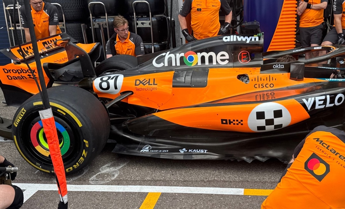 GP Monaco - Prime immagini dalla pit lane: le monoposto e la sfida tecnica
