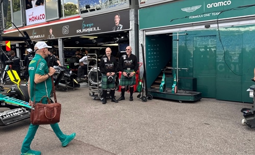 GP Monaco - Prime immagini dalla pit lane: le monoposto e la sfida tecnica - GP Monaco - Prime immagini dalla pit lane: Aston Martin