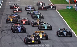 GP Olanda - Pioggia, safety car e banidera rossa, ma vince sempre Verstappen - GP Olanda - 