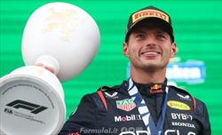 GP Olanda - Verstappen trionfa a casa sua: «Non è stato facile, avevo molta pressione»