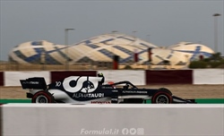 GP Qatar, i risultati delle FP2: Bottas in vetta, sorpresa Gasly. Indietro le Ferrari