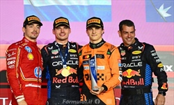 GP Qatar - Verstappen vince una gara delirante. Ma che disastro la FIA - GP Qatar - Verstappen vince una gara delirante. Ma che disastro la FIA