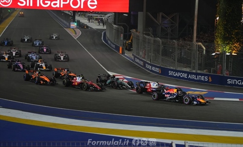 GP Singapore - Trionfo per Verstappen, secondo Leclerc. 6° Hamilton  - GP Singapore - 