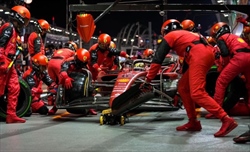 GP Singapore 2022 - Analisi strategie: Ferrari, così no. Le parole dette in radio hanno un peso
