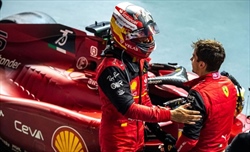 GP Singapore 2022 - Analisi strategie: Ferrari, così no. Le parole dette in radio hanno un peso - GP Singapore 2022 - Analisi strategie: Ferrari, così no. Le parole dette in radio hanno un peso