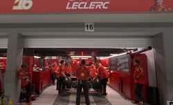 GP Singapore - Analisi qualifica: la Ferrari fa harakiri sul più bello, ma la pole era utopia - GP Singapore - Analisi qualifica: la Ferrari fa harakiri sul più bello, ma la pole era utopia