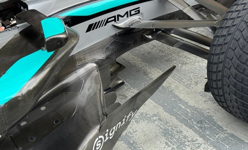 GP Singapore - Analisi tecnica e immagini dal circuito: i setup delle scuderie - GP Singapore - Analisi tecnica e prime immagini dal circuito: la Mercedes