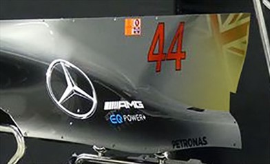 Gp Singapore: Mercedes torna a caricare il posteriore della W08 - Gp Singapore: Mercedes torna a caricare il posteriore della W08