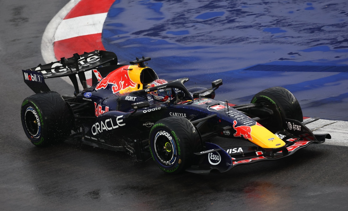GP Singapore, Sprint: Max Verstappen vince, doppietta Ferrari. Russell out
