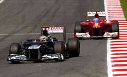 GP Spagna 2012, Maldonado eroico: vince e salva un ragazzo da un incendio - GP Spagna 2012: Maldonado e il regalo di compleanno per Frank Williams