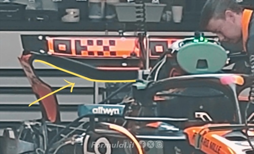 GP Spagna - L'analisi tecnica e il reportage dal circuito: nuove ali e grandi feritoie per la Ferrari - GP Spagna - L'analisi tecnica e il reportage dal circuito: due ali posteriori per McLaren