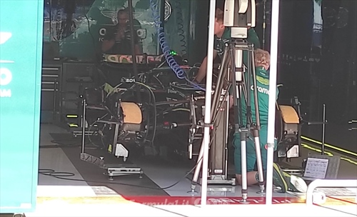 GP Spagna - L'analisi tecnica e il reportage dal circuito: nuove ali e grandi feritoie per la Ferrari - GP Spagna - L'analisi tecnica e il reportage dal circuito: siamo in pitlane