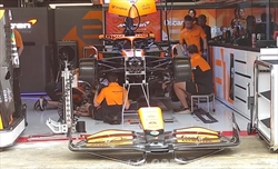 GP Spagna - Prime immagini dal circuito - Ecco la Ferrari a Barcellona - GP Spagna - Prime immagini dal circuito - Ali anteriori