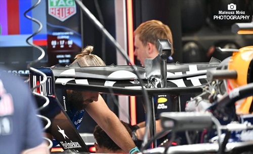 GP Ungheria - Analisi tecnica e immagini dalla pitlane: ecco la AMR26 Evo e le novità Ferrari - GP Ungheria - Analisi tecnica e immagini dalla pitlane: Red Bull
