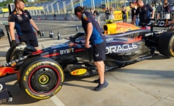 GP Ungheria - Immagini dal circuito. Una RB20 'nuova' per Verstappen, Aston Martin cambia tutto - GP Ungheria - Immagini dal circuito, poche novità. Ferrari in difesa, Mercedes attacca