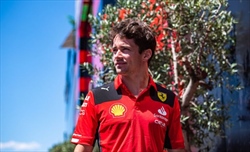GP Ungheria - PL2 - La Ferrari torna davanti a tutti. Red Bull fuori dalla Top 10: la classifica completa - GP Ungheria - PL2 - La Ferrari torna davanti a tutti. Red Bull fuori dalla Top 10: la classifica completa