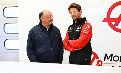 Haas, Pirelli e Ferrari regalano a Grosjean il tributo che aspettava da 5 anni