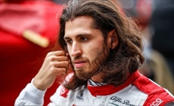 Haas - Prosegue il 'cast' per il dopo-Mazepin: Fittipaldi sempre in Pole, ma avanza Giovinazzi - Haas - Prosegue il 'cast' per il dopo-Mazepin: Fittipaldi sempre in Pole, ma avanza Giovinazzi