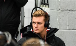 Haas, Schumacher si sfoga: «Il carico per Monaco era inferiore a quello della Ferrari a Monza» - Haas, Schumacher si sfoga: «Il carico per Monaco inferiore a quello della Ferrari a Monza»