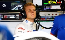 Haas, Steiner: «I fan adorerebbero la coppia Hulkenberg-Magnussen. Ricciardo? Deve chiamarci lui» - Haas, Steiner: «I fan adorerebbero la coppia Hulkenberg-Magnussen. Ricciardo? Deve chiamarci lui»