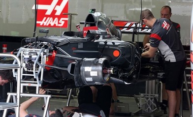 HAAS VF17: alla base dei problemi ai freni c'è il sistema di raffreddamento - HAAS VF17: alla base dei problemi ai freni c'Ã¨ il sistema di raffreddamento