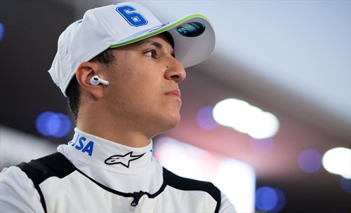 Hadjar furioso: «Sto guidando una macchina Lego»