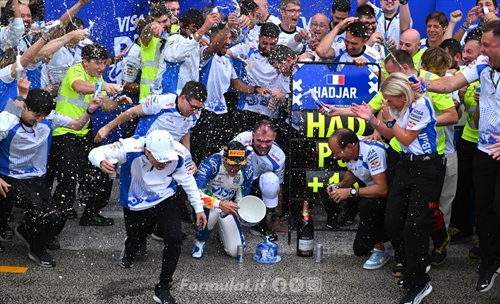 Hadjar ha rotto e 'perso' il trofeo d’Olanda: «Non so nemmeno dove sia adesso» - Hadjar ha rotto e perso il trofeo d’Olanda: «Non so nemmeno dove sia adesso»