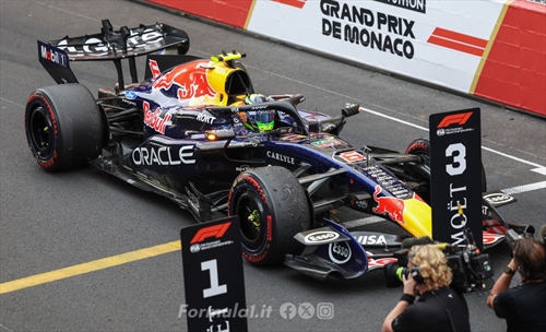 Hadjar non crolla: Monaco diventa la prova che sta imparando a ripartire da zero - Hadjar non crolla: Monaco diventa la prova che sta imparando a ripartire da zero
