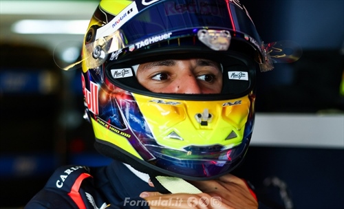 Hadjar, realismo in Red Bull: «Accetto di essere più lento di Verstappen»