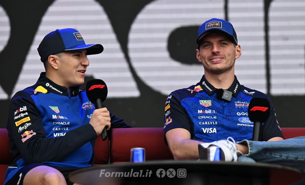 Hadjar sfida Verstappen: «Le gare non sono poi così male»