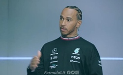 Mercedes, senti la carica di Hamilton: Dobbiamo fare qualcosa che nessuno ha mai fatto prima - Hamilton 2